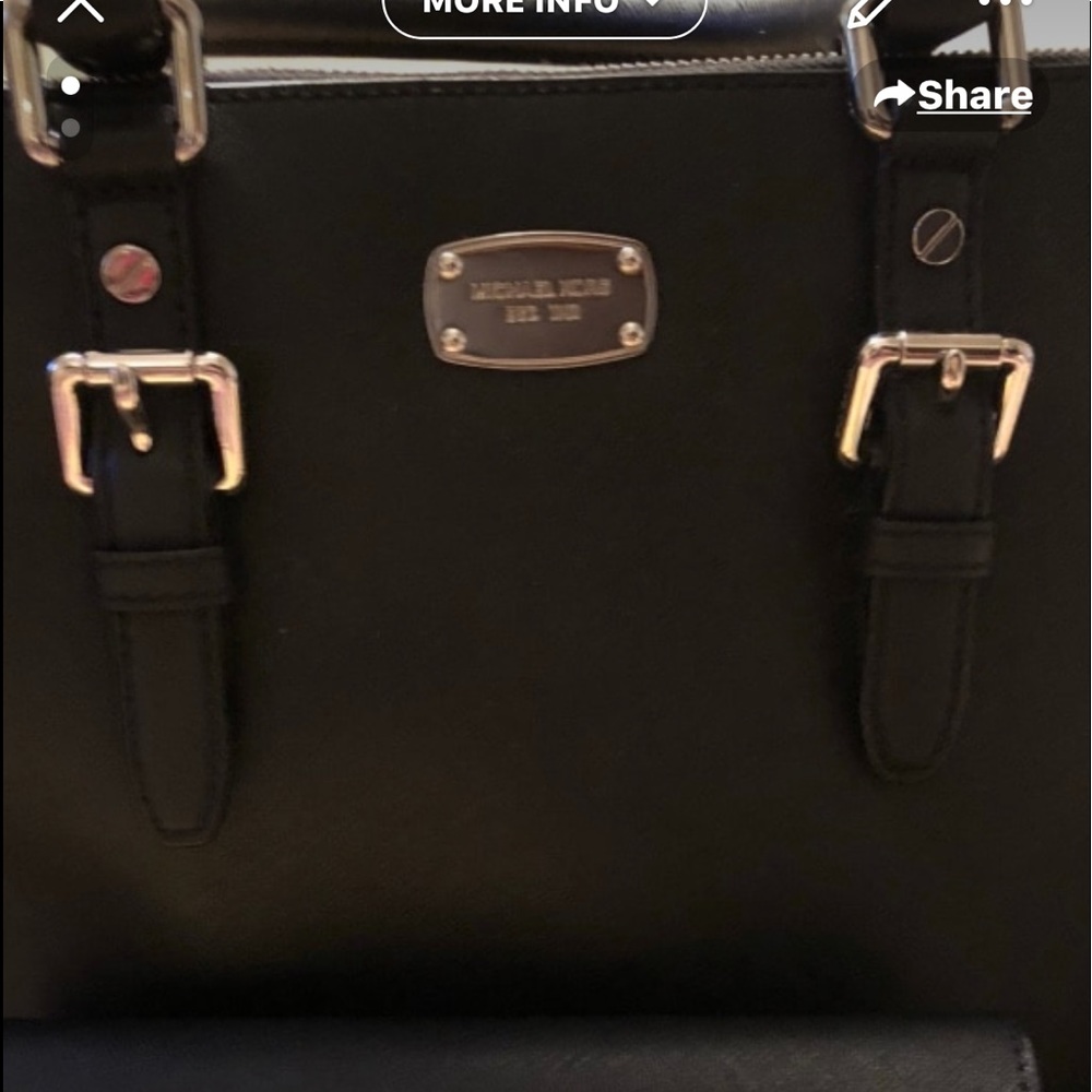 Micheal kors purse and wallet